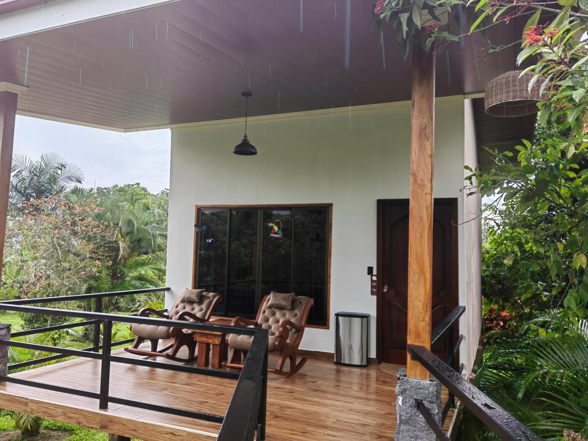 Hotel Roca Negra Del Arenal La Fortuna Exterior foto