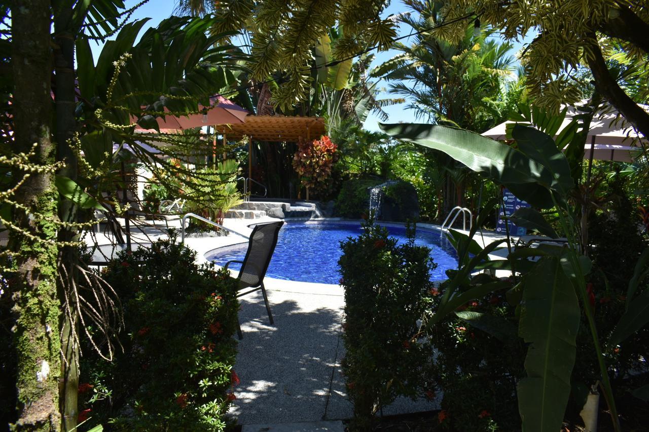 Hotel Roca Negra Del Arenal La Fortuna Exterior foto