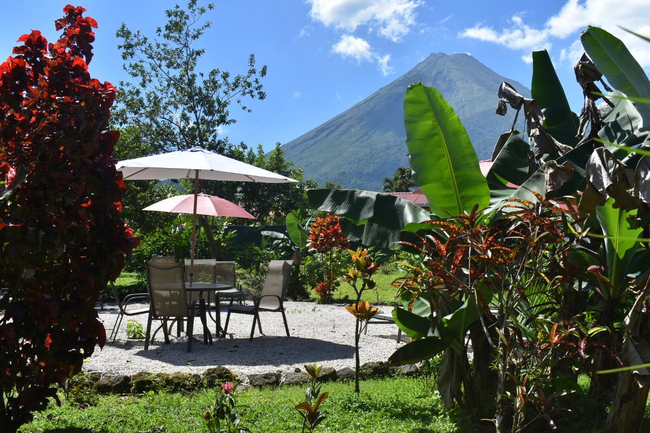 Hotel Roca Negra Del Arenal La Fortuna Exterior foto